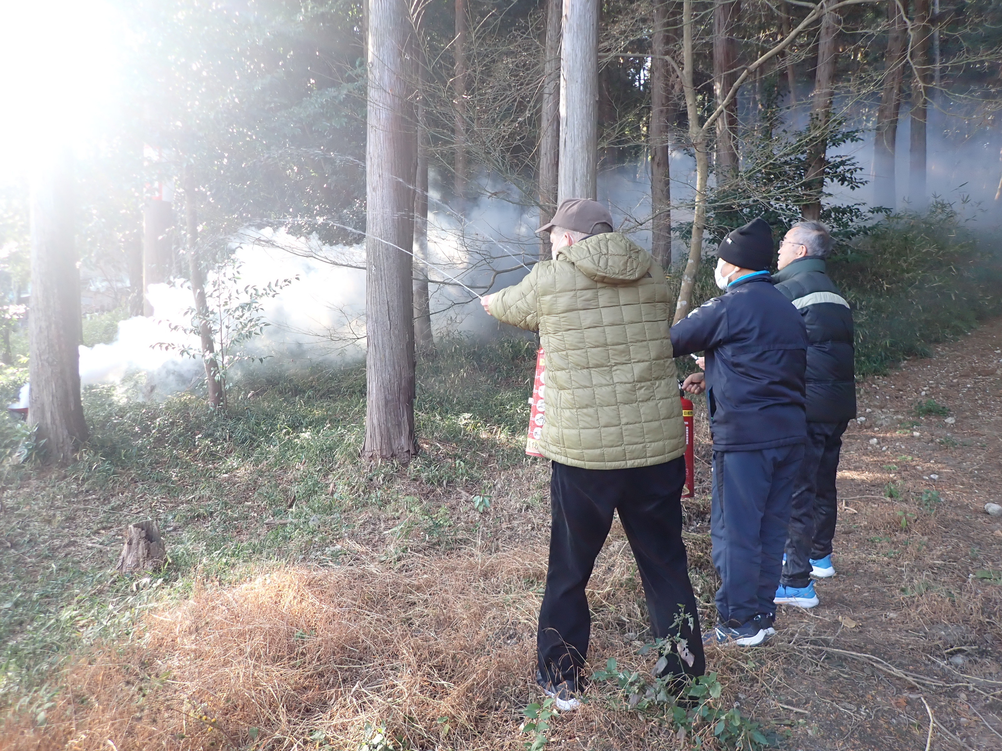 神社関係者による初期消火訓練