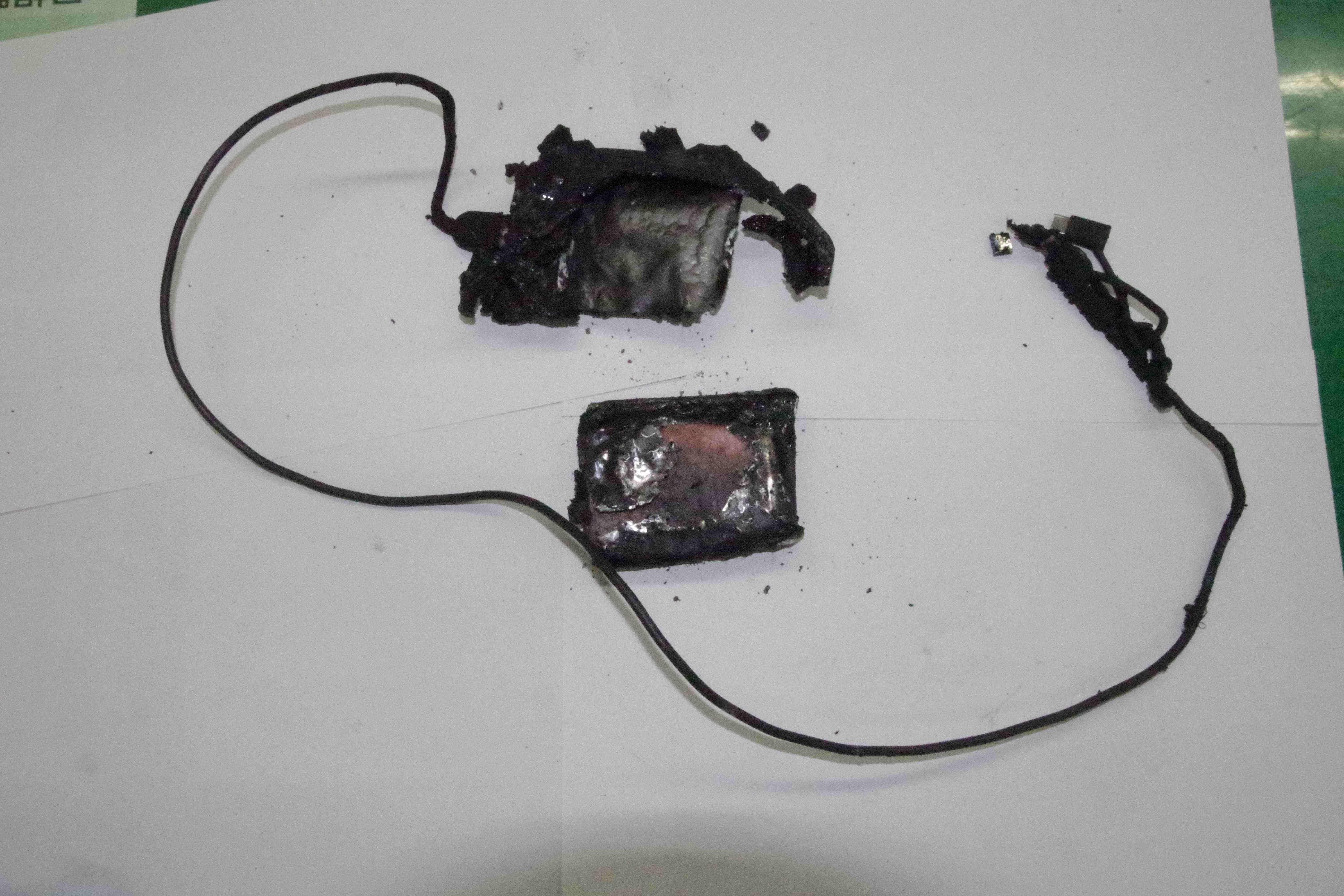 リチウムイオン電池による発火事故が多発しています！
