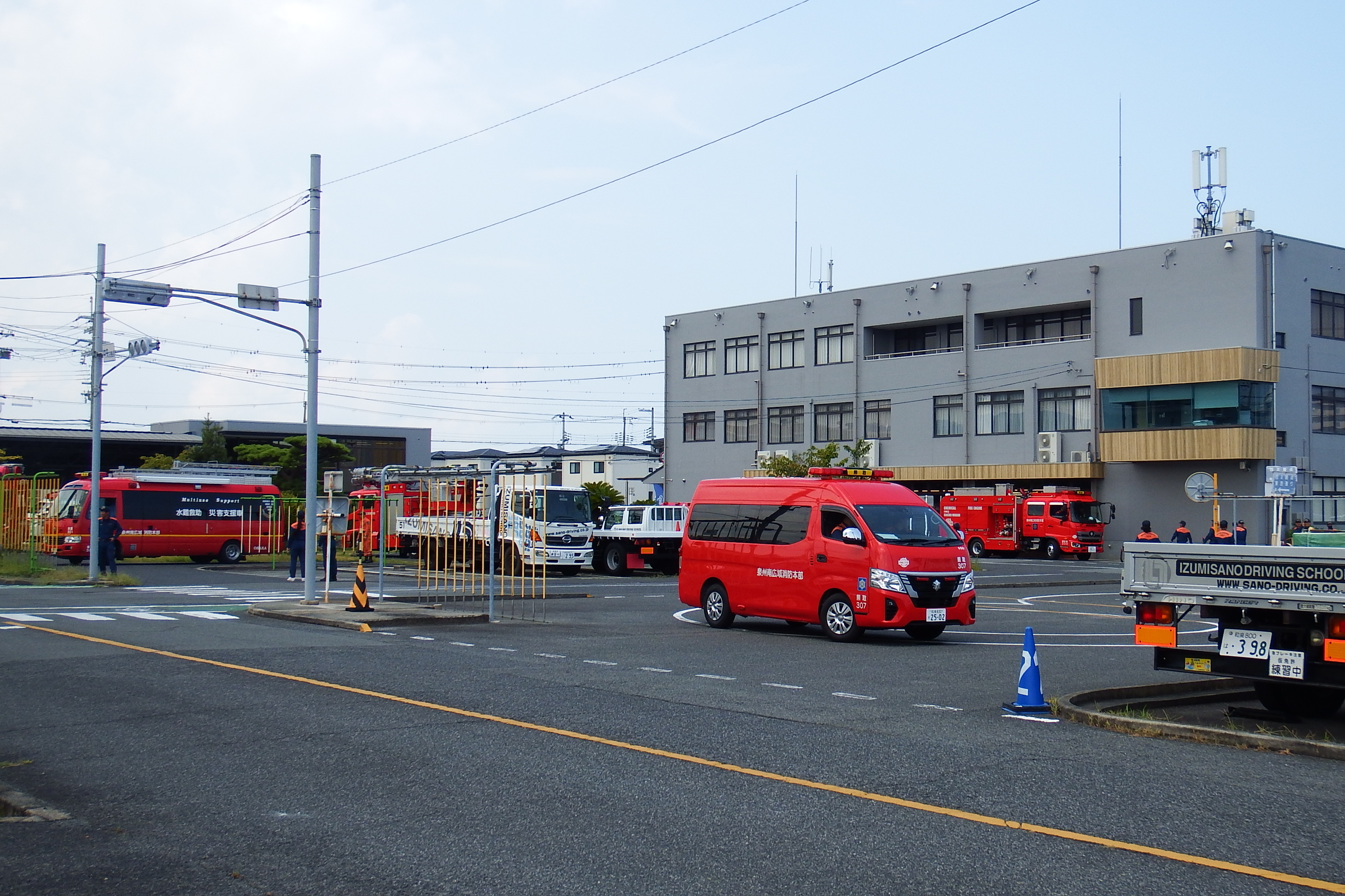 DSCF2587 (JPG 2.6MB)