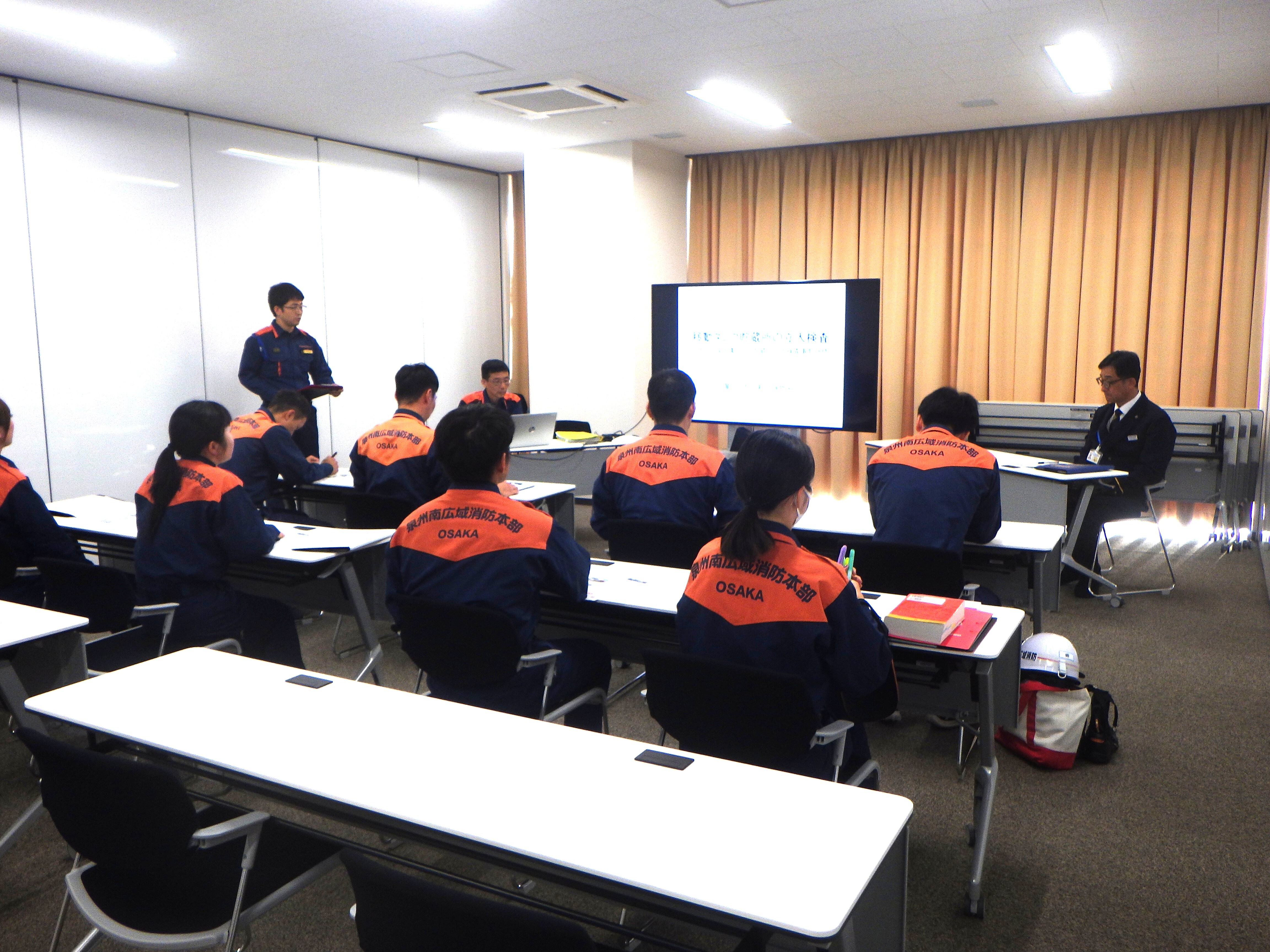 座学 (JPG 2.53MB)